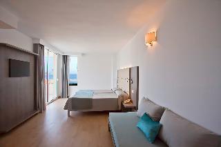Playa Dorada Aparthotel 3*